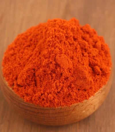 Doğal tatlı toz biber baharatı - Capsicum annuum L.