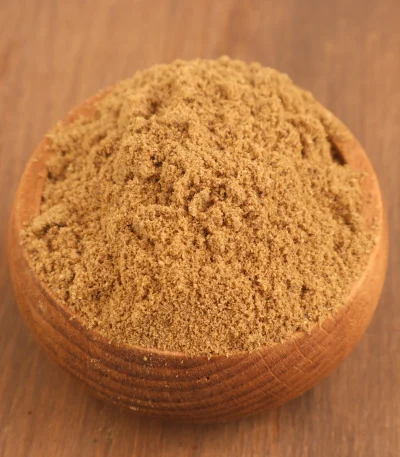 Doğal kişniş tozu baharatı - Coriandrum sativum L.