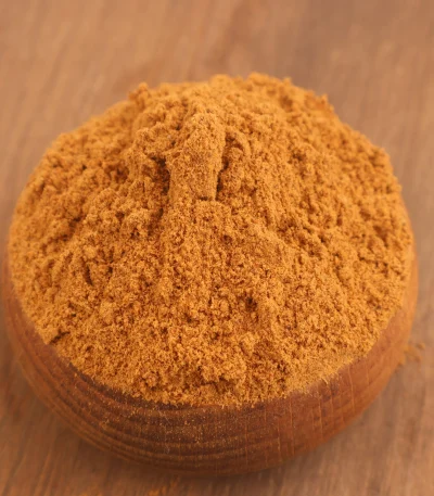 Doğal yedi türlü baharat karışımı
