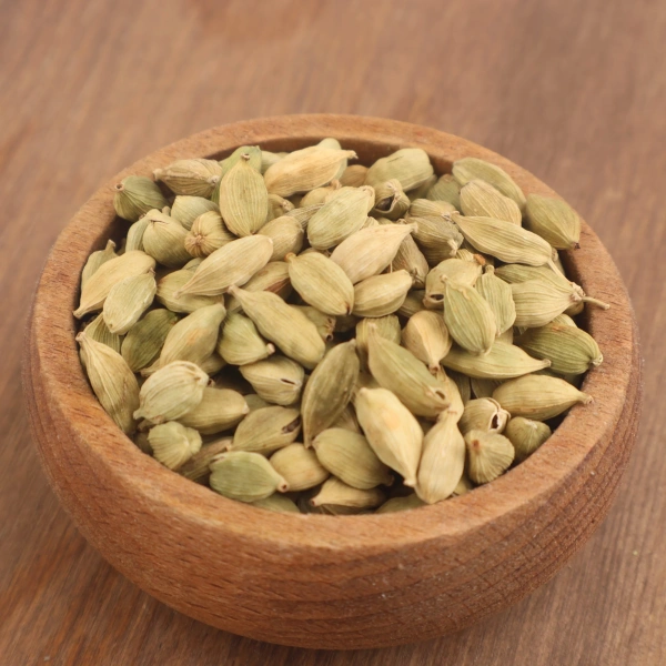 Kakule Elettaria cardamomum doğal aromatik baharat ürünü